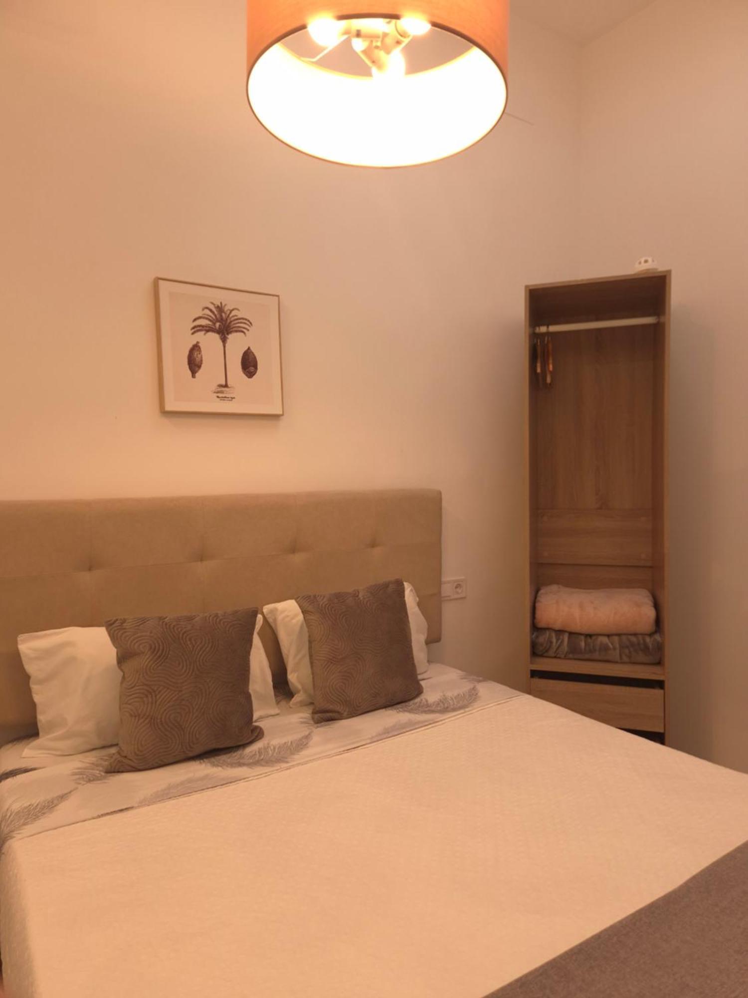 Suites Recien Reformadas Vista Alegre Madrid Esterno foto